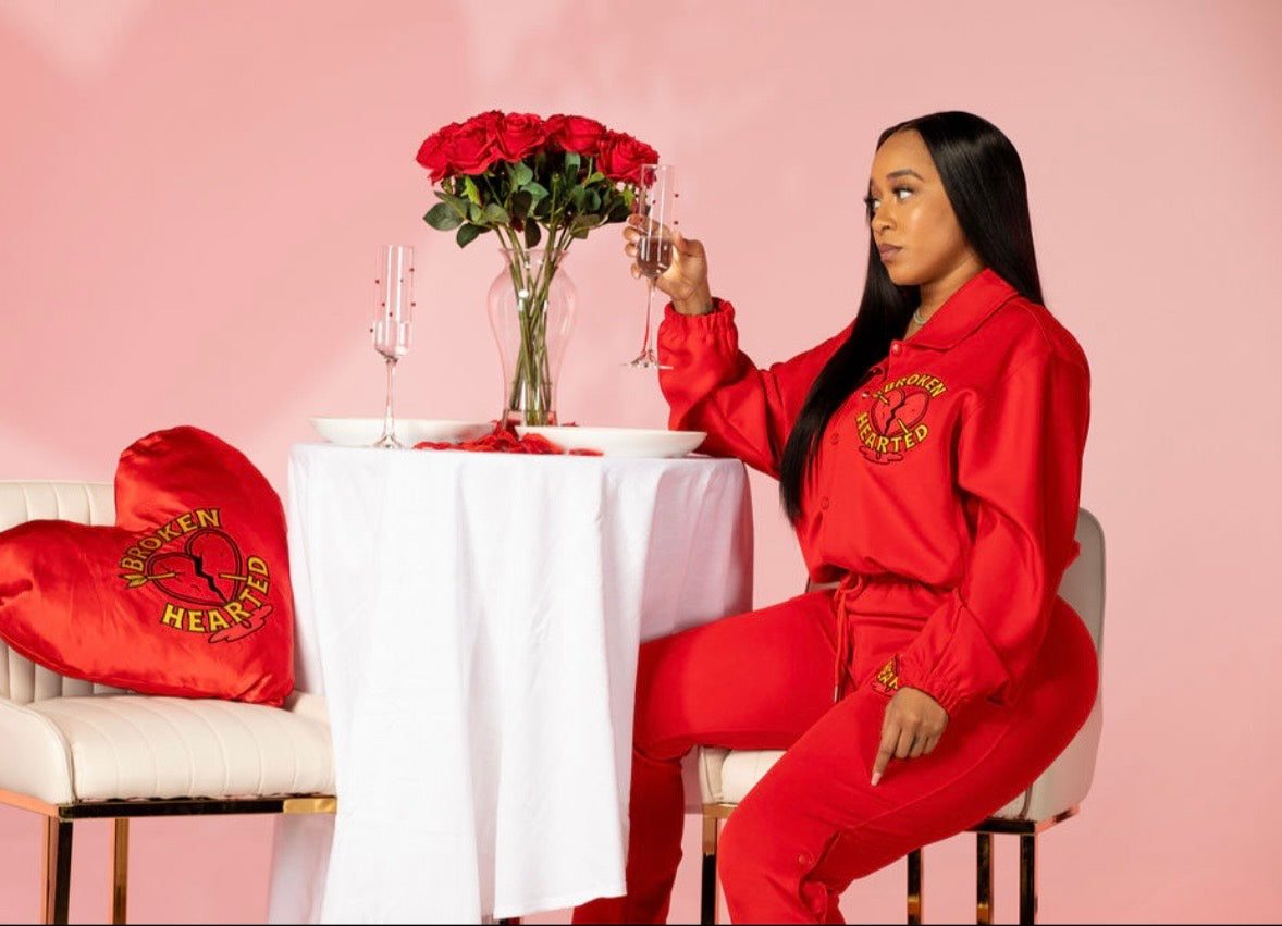 Broken Hearted 💔 Women Set with Heart bag