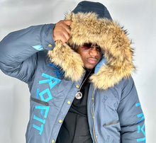 Load image into Gallery viewer, Navy Profit Deep Winter Parka