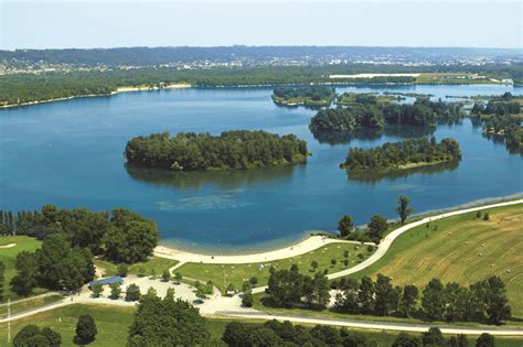 สวนสาธารณะ Grand Parc de Miribel-Jonage  โอเอซิสสีเขียวกลางเมืองליון!