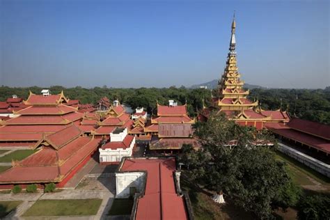  ปราสาทพระราชวังห้วยแคร่ สถานที่ศักดิ์สิทธิ์และประวัติศาสตร์ที่น่าตื่นตา